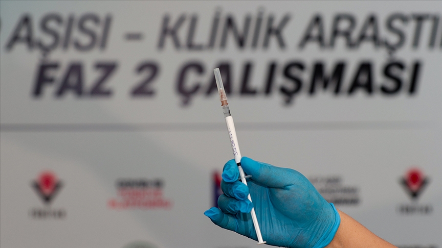 واکسیناسیون آزمایشی دوز دوم واکسن بومی ترکیه آغاز شد