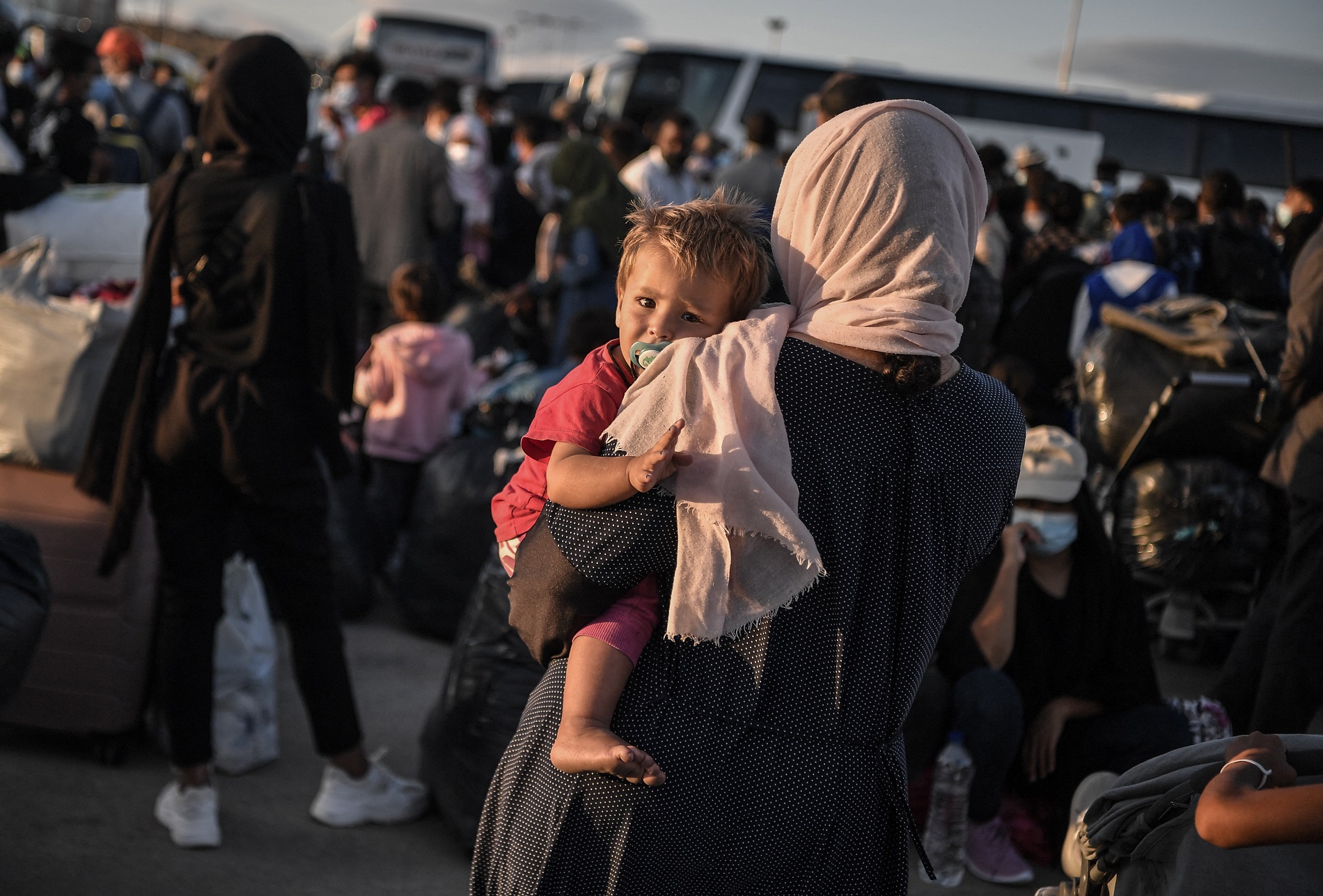 Európa Tanács: a migránsok biztonsági garanciák nélküli visszatoloncolása az emberi jogok megsértésé