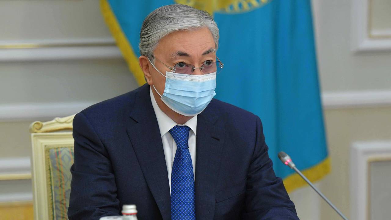Казакстандын президенти Токаев бардык күч түзүмдөрүнө тапшырма берди