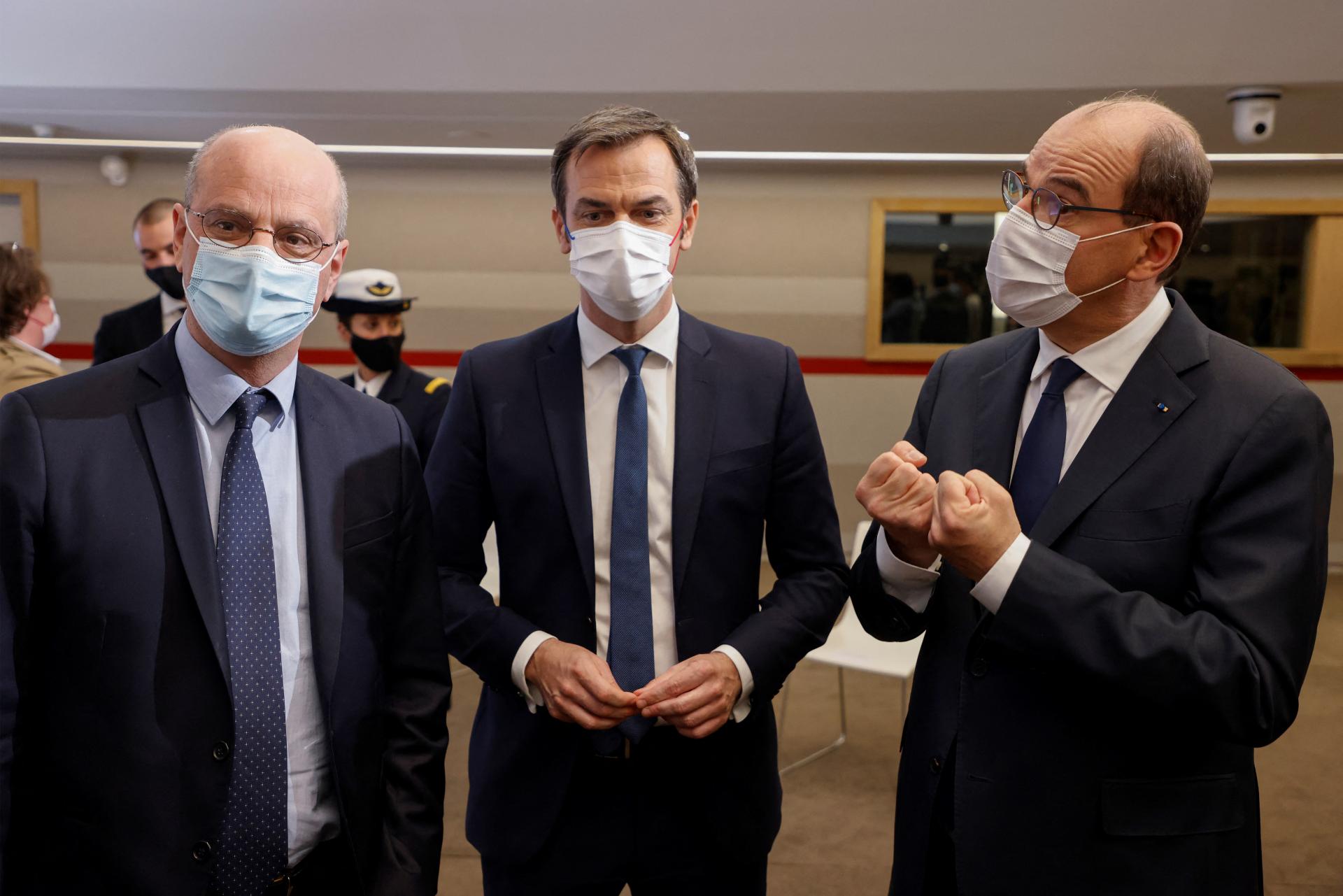 France : près de 20.000 plaintes contre Castex et des ministres, classées sans suite