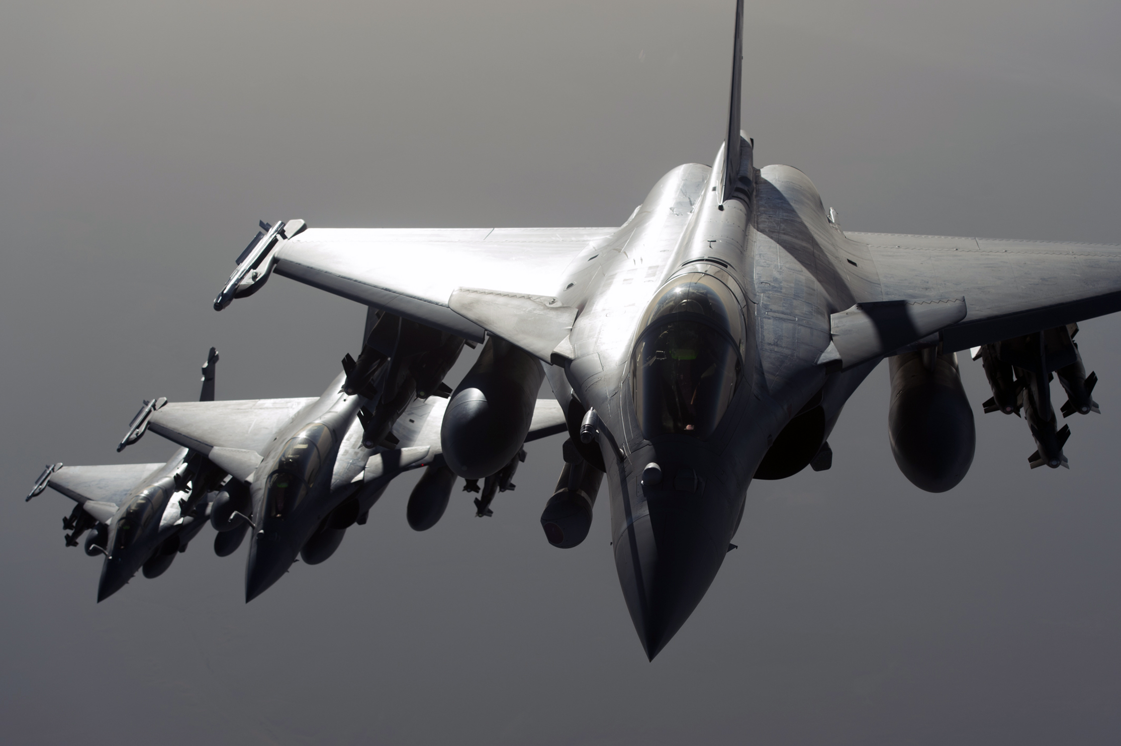 法国向阿联酋出售80架阵风型战斗机