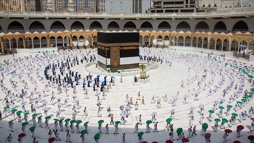 ll distanziamento sociale riprenderà da domani alle Grandi Moschee in Arabia Saudita
