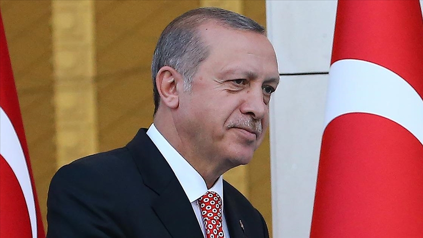 Президент Эрдоган Абу Дабиге көңүл айтуу үчүн барат