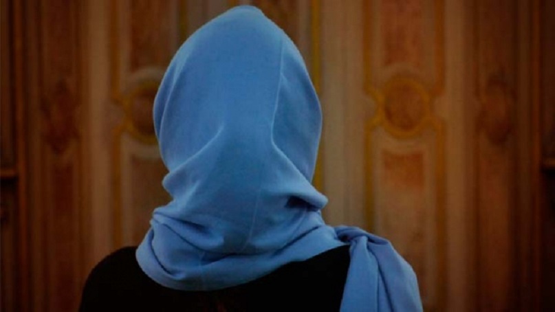 کینیڈا، حجاب کی تذلیل کرنے والے مضمون کی اشاعت پر شدید رد عمل
