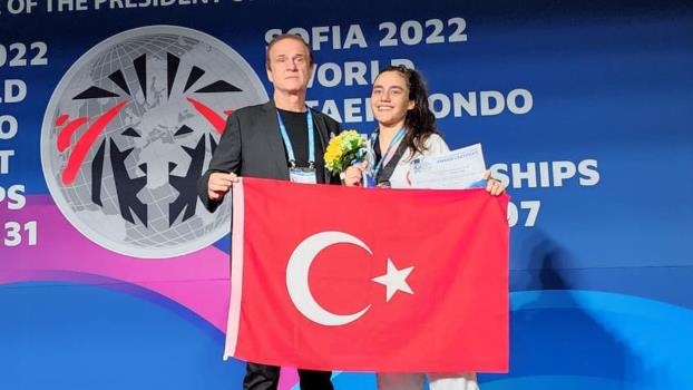 ورزشکارتکواندوباز ملی‌پوش تورکیه قهرمان جهان شد