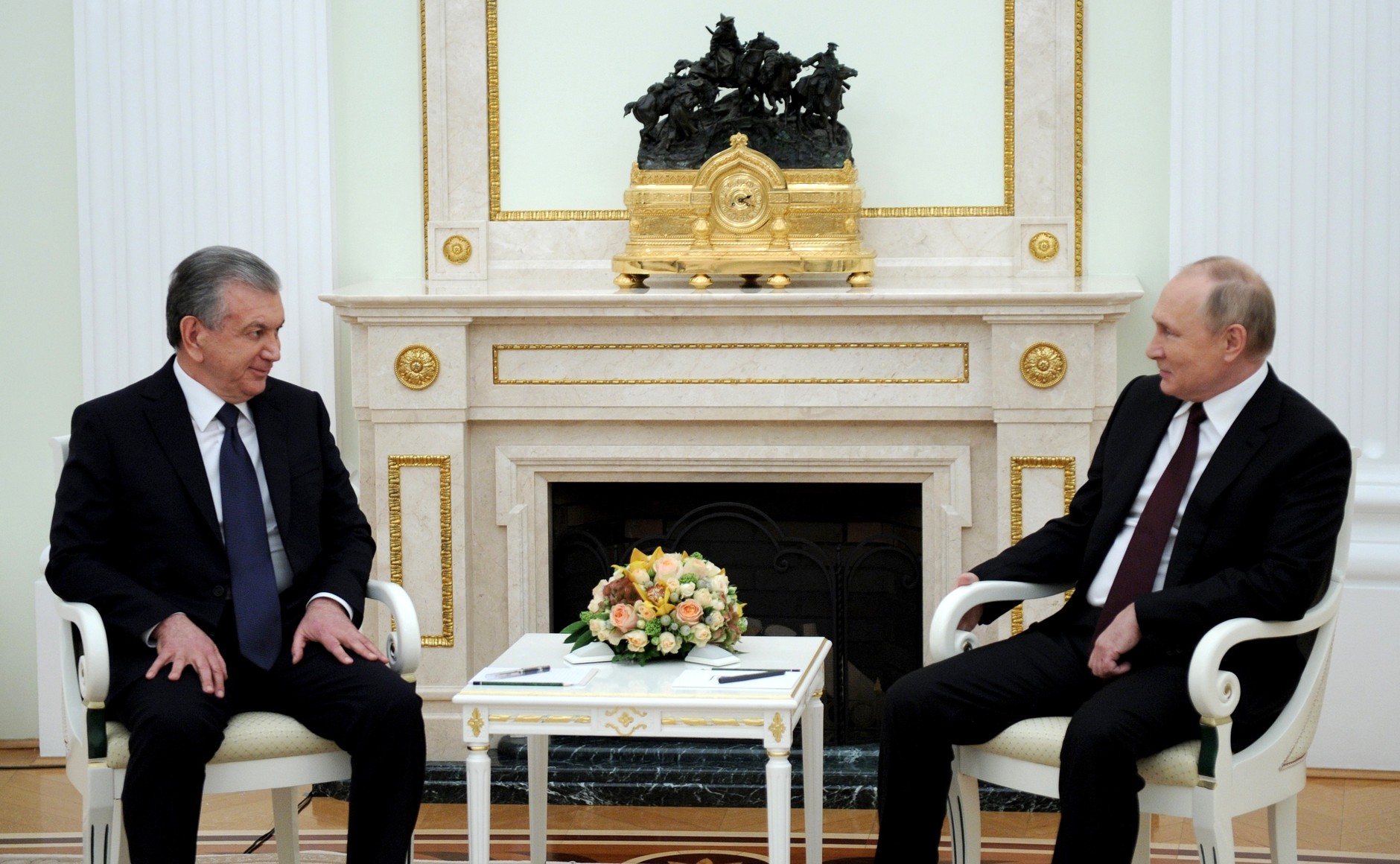 Mirziyoyev bilan Putin o‘zaro munosabat va mintaqa kun tartibini muhokama qildi