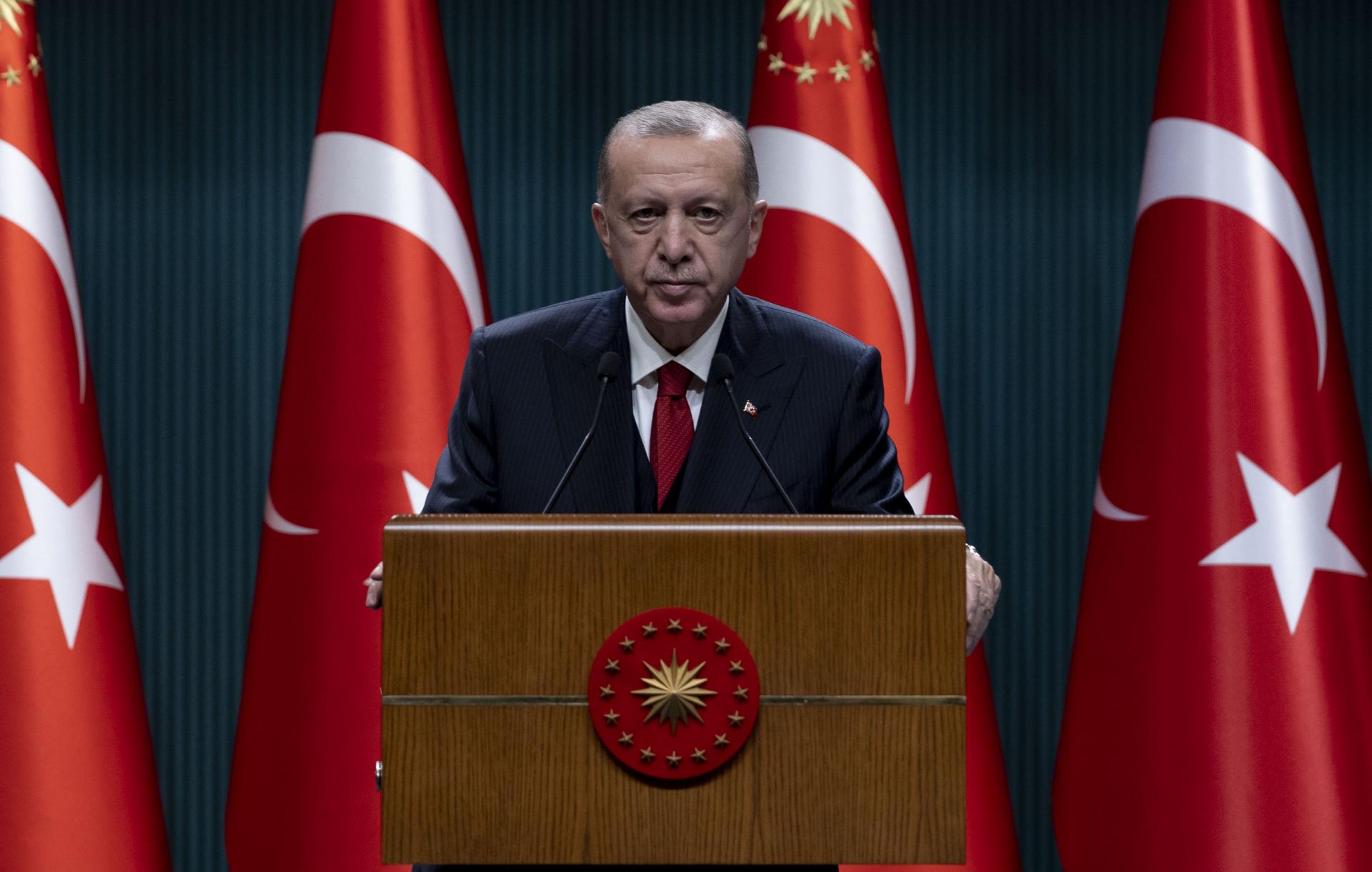 Erdogan povodom Dana Republike Turske: Nećemo dozvoliti da nas išta omete na našem putu