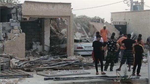 در زلزله هرمزگان در ایران روستای "سایه خوش" به طور کامل تخریب شد