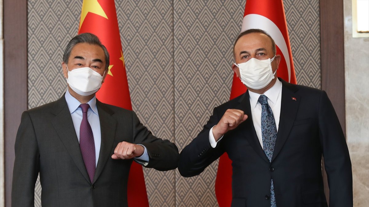 ჩინეთის საგარეო საქმეთა მინისტრი თურქეთში იმყოფება