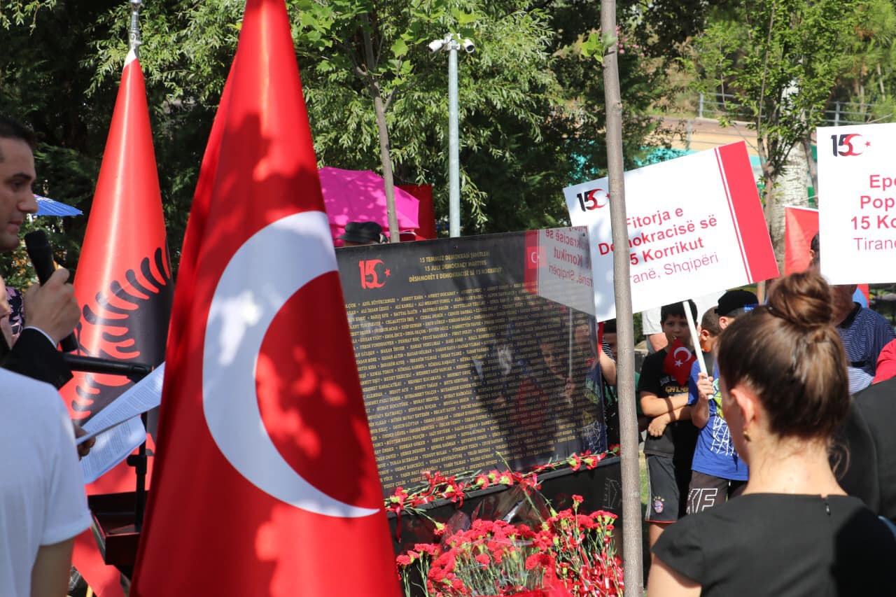 Epopeja e popullit turk pesë vite më parë vazhdon të përkujtohet në Shqipëri