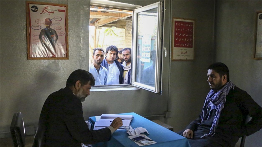 هزاران تن از معتادان مواد مخدر در افغانستان منتظر درمان هستند