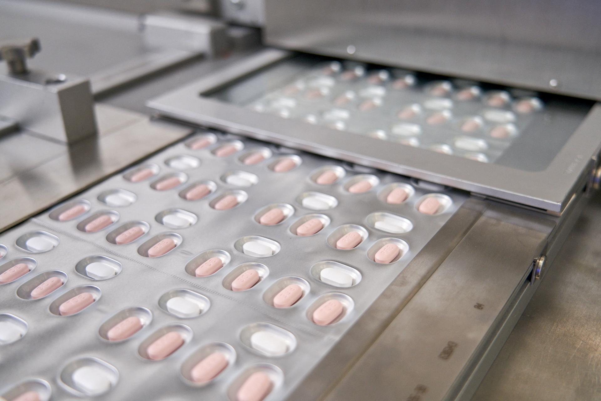 Sud Corea ha annunciato di aver comprato i farmaci anti Covid-19 oprodotto d a Pfizer.