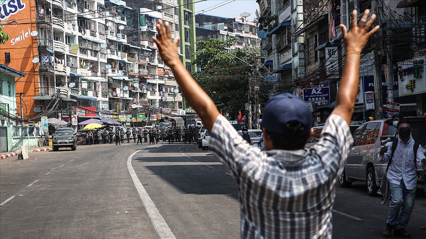 缅甸反政变示威活动中死亡人数升至7人