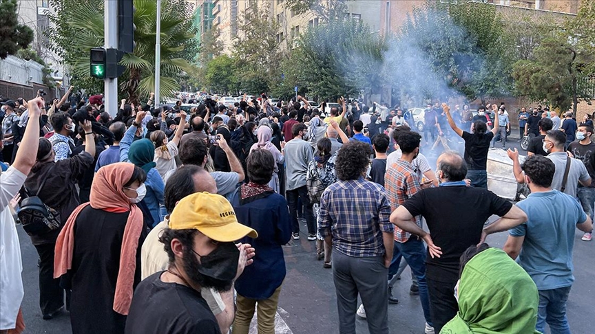 اعتراضات علیه حکومت در دانشگاههای ایران ادامه دارد