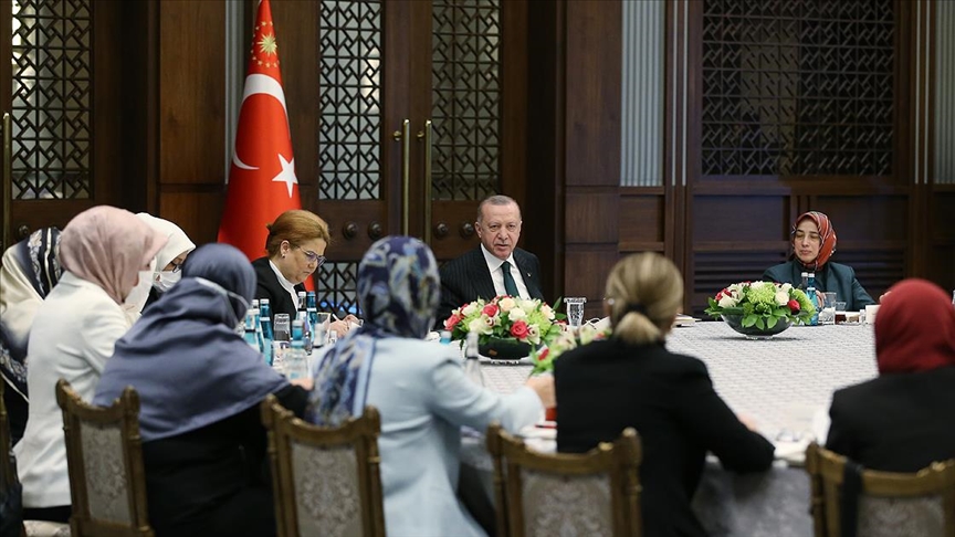 Ердоган го водеше Советодавниот состанок за борба против насилството врз жените