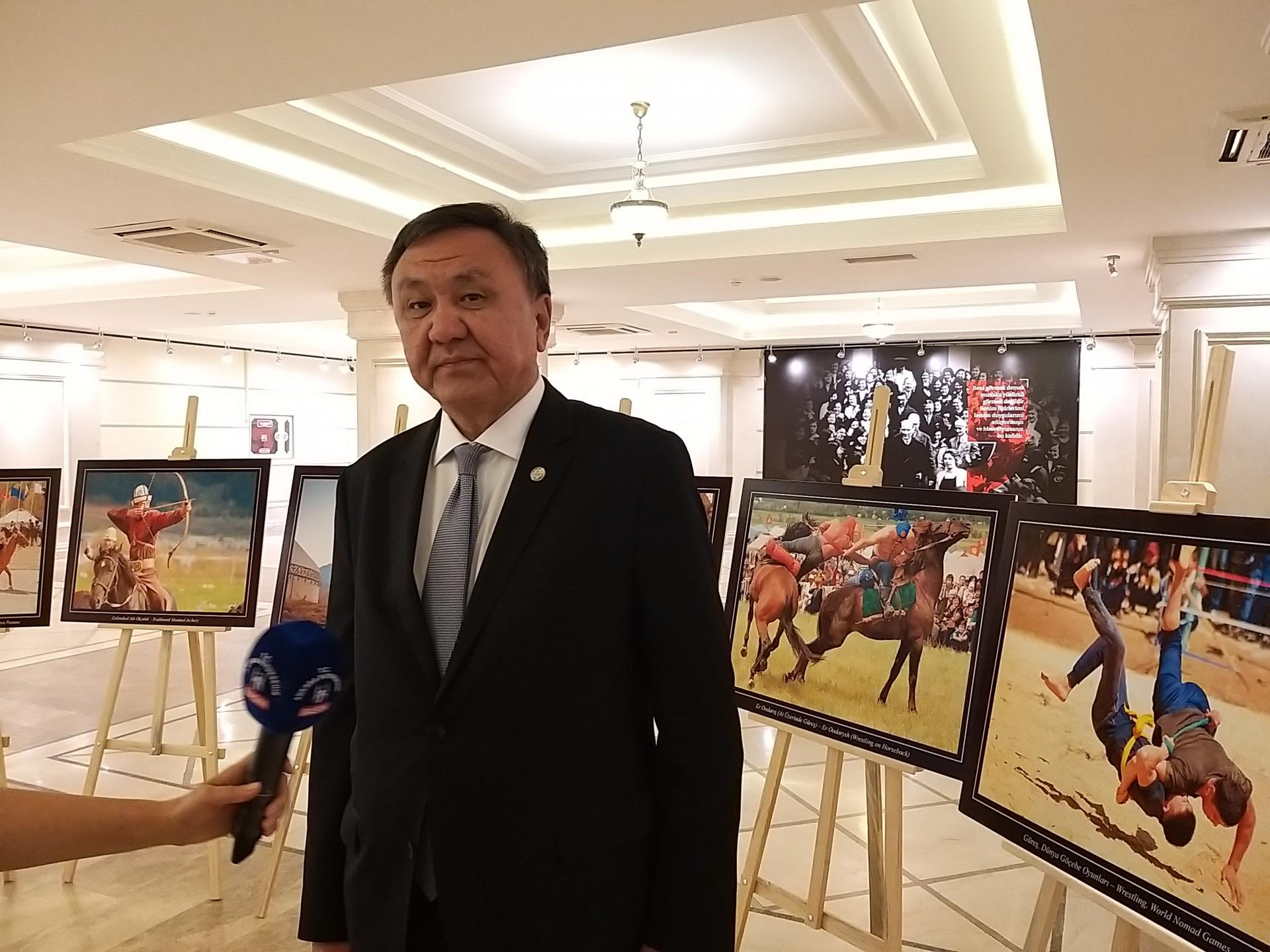 Анкарада Кыргызстандын эгемендүүлүгүнүн 30 жылдыгына арналган фотокөргөзмө ачылды