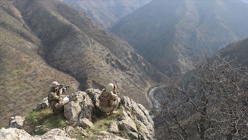 2名PKK恐怖分子在哈卡里被制服