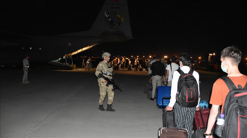 خروج شهروندان ترک از افغانستان ادامه دارد