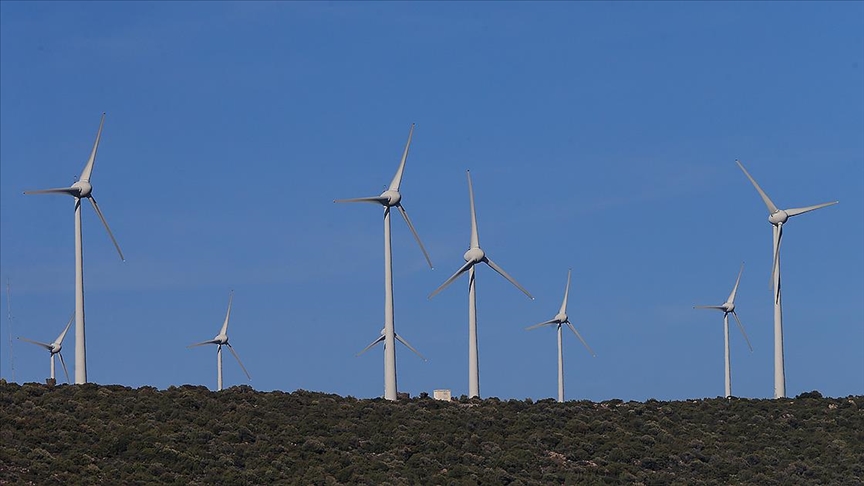 Türkiyədə quraşdırılmış külək enerjisi gücü 10 min 580 meqavata çatıb