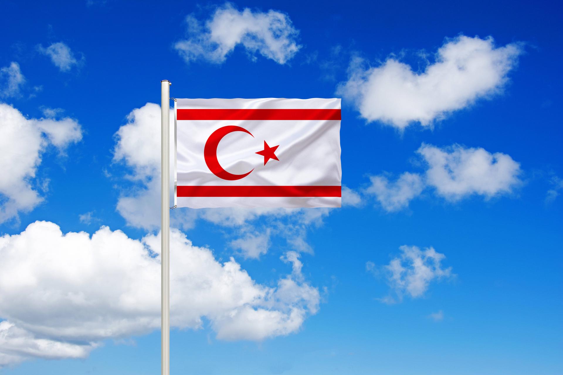 Tatar llama a reconocer la República Turca de Chipre del Norte