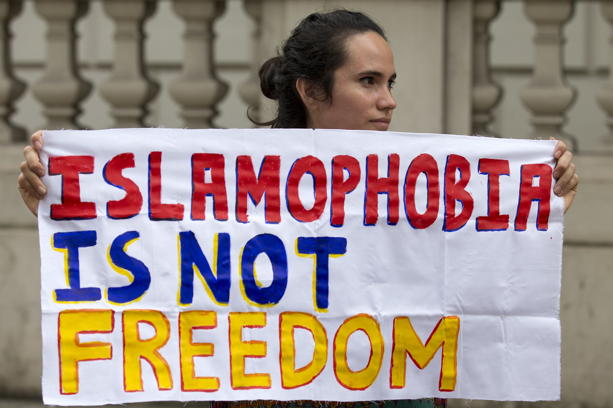 Dva od tri muslimana u SAD-u barem jednom u životu bili su izloženi islamofoiji