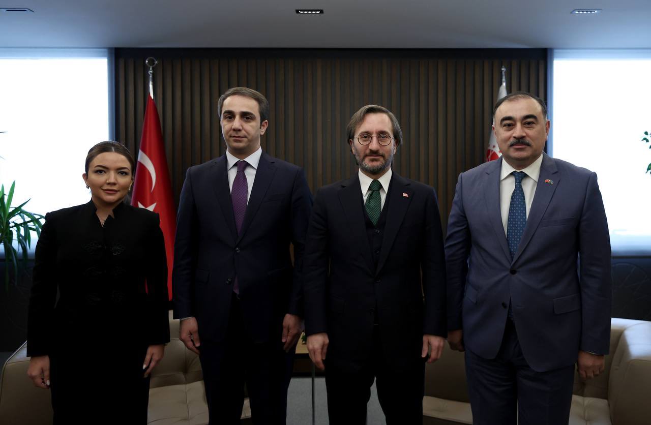 Fahrettin Altun a accueilli Vusal Guliyev à Ankara