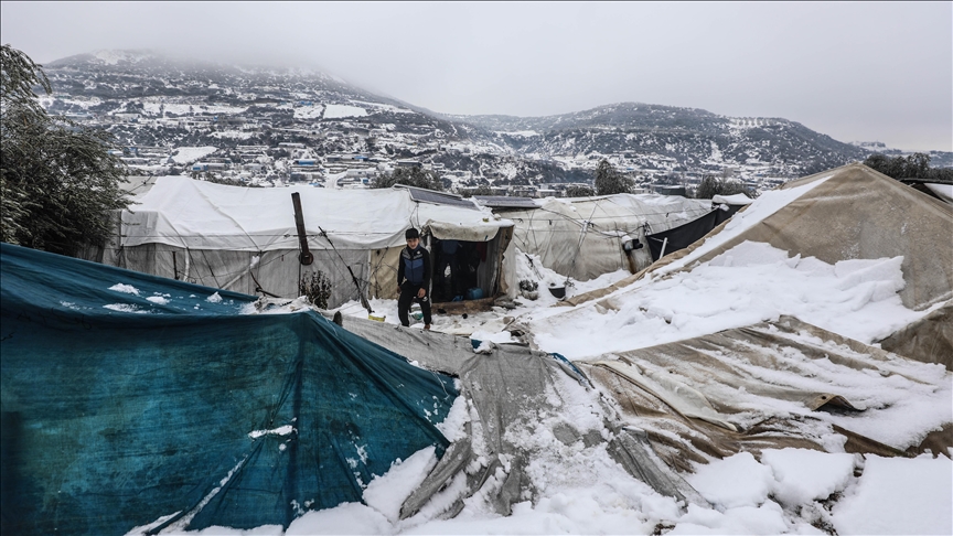 OKB: Rreth 1.000 çadra shemben në veriperëndim të Sirisë për shkak të borës