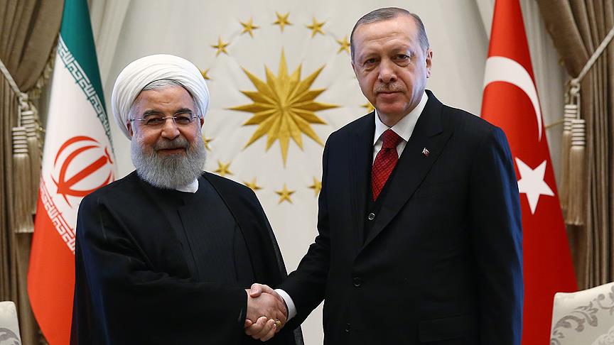 Претседателот Ердоган разговараше телефонски со иранскиот претседател Рухани