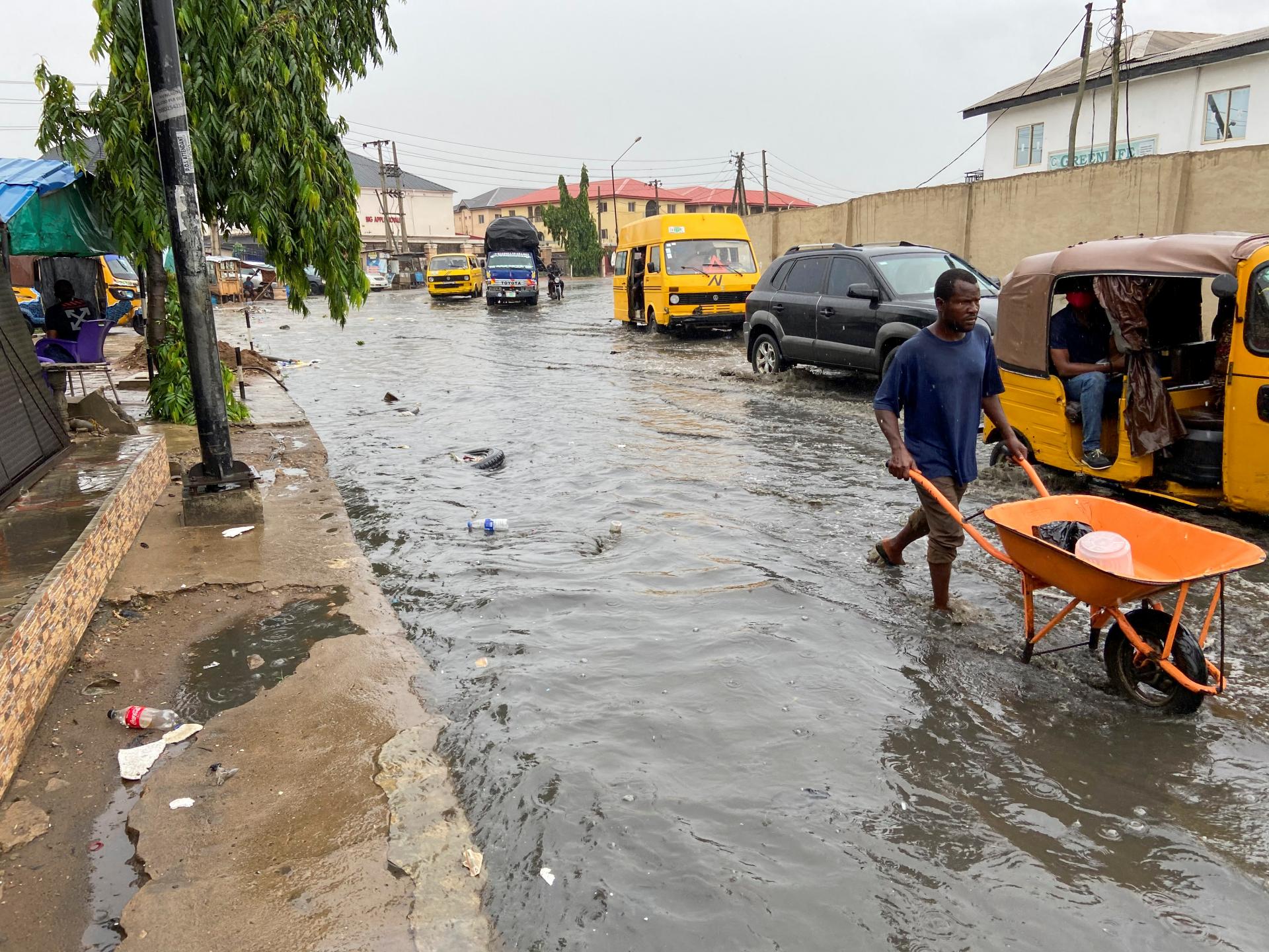 نائیجیریا میں سیلاب،15 افراد ہلاک، کئی لاپتہ