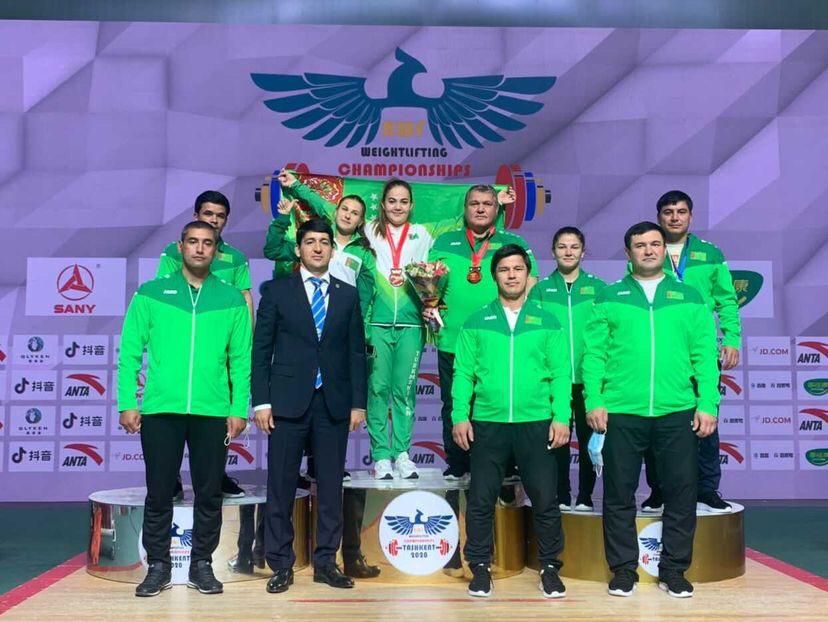 Türkmen türgenleri Aziýa çempionatynda 4 medal gazandylar