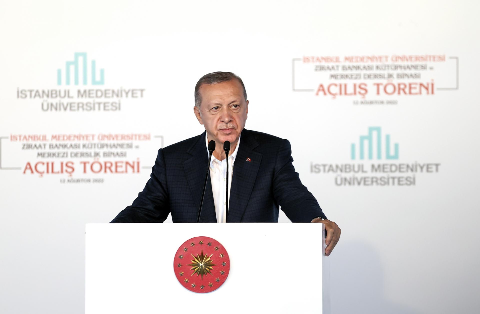 El presidente Erdogan inaugura la biblioteca universitaria más grande de Turquía