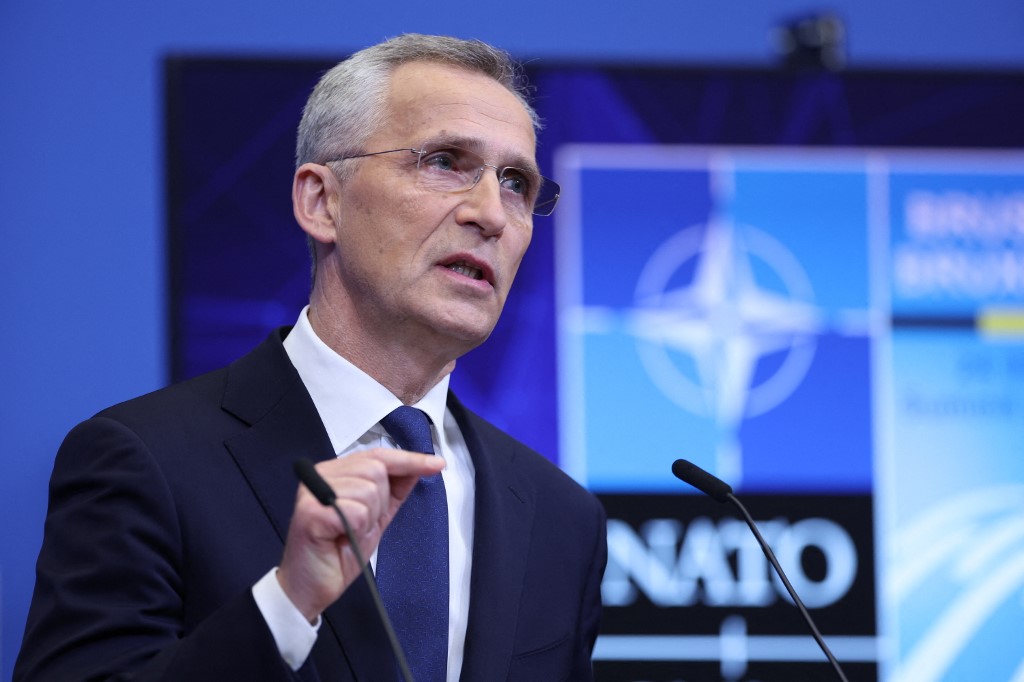 Finnország és Svédország benyújtotta hivatalos csatlakozási kérelmét a NATO-hoz