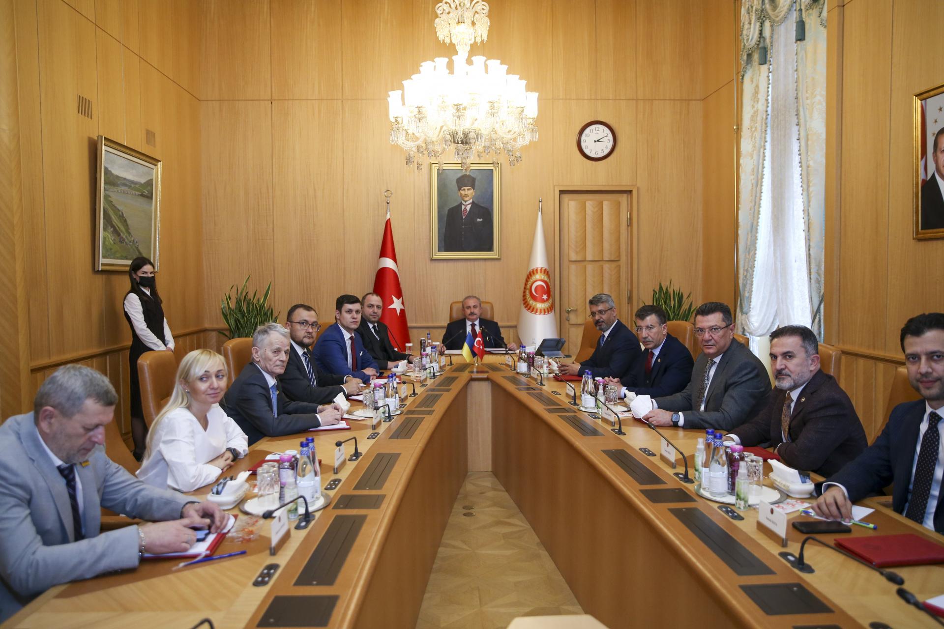 جزئیات دیدار شنتوپ با  رئیس همردیف گروه دوستی بین پارلمانی اوکراین و ترکیه