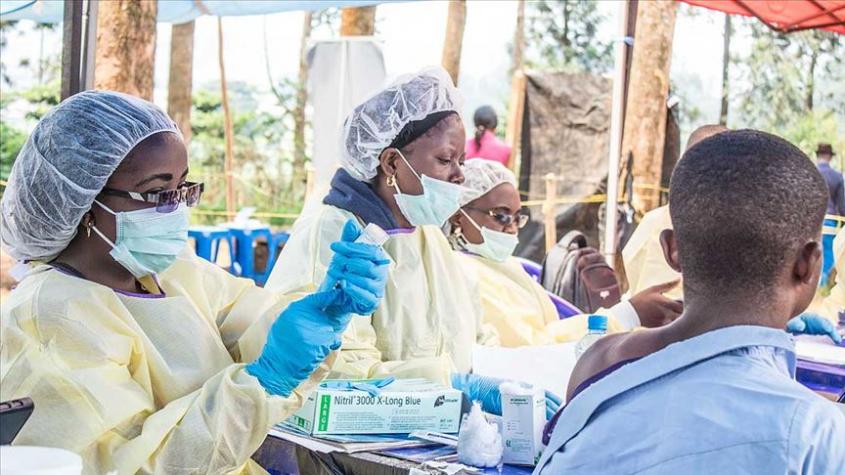 کنگو-دا ابولا ویروسون‌دان اؤلن‌لرین سایی 4 نفره چاتیب