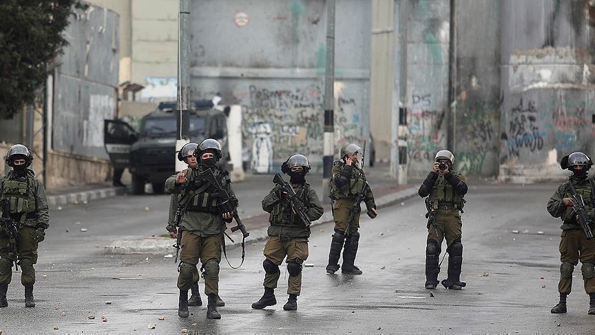 بازداشت فلسطینیان توسط نیروهای اسرائیلی