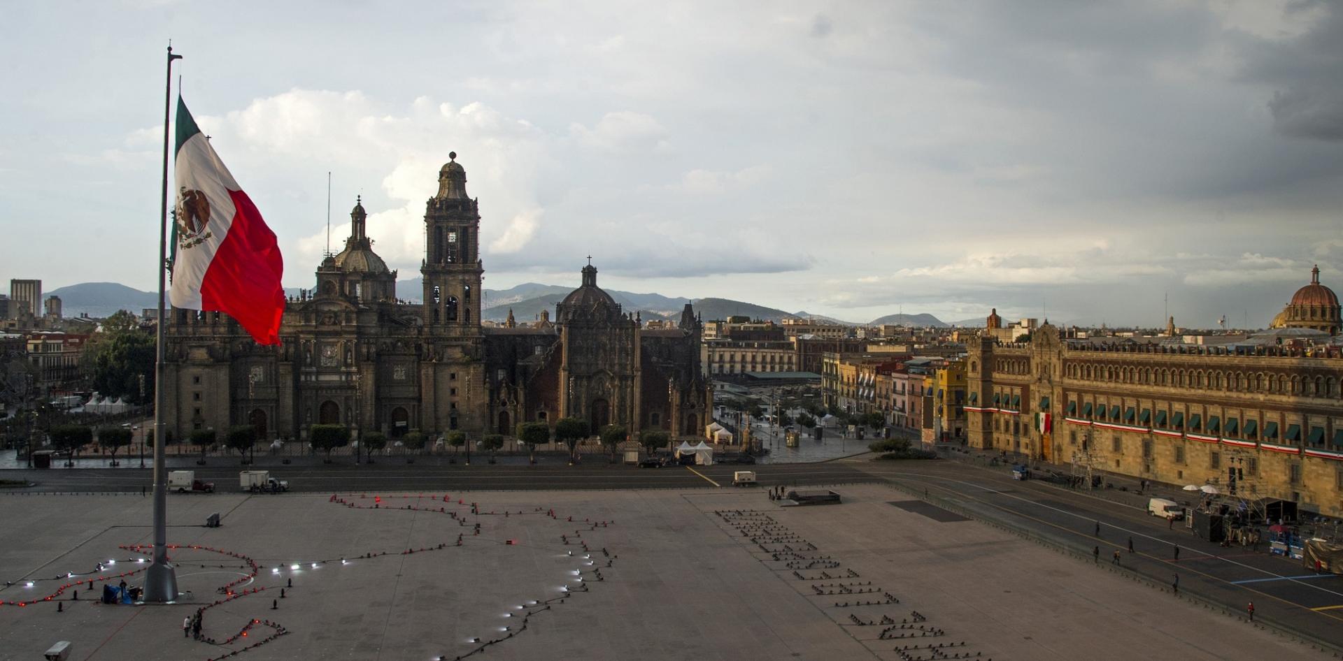 Ciudad de México continuará en semáforo rojo epidemiológico pese a una baja en contagios