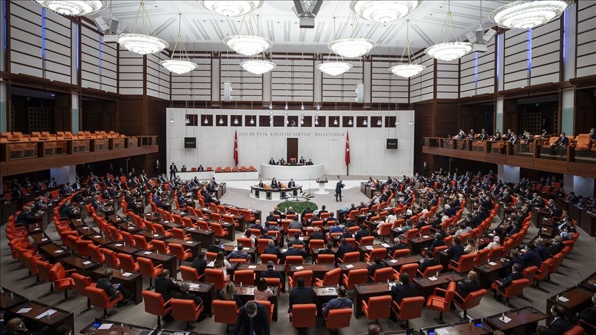 Parlamenti turk rinovon mandatin për misionin ushtarak në Liban