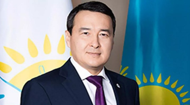 علي خان سماعیلوف د قزاقستان د نوي لومړي  وزیر په توګه وټاکل شو.