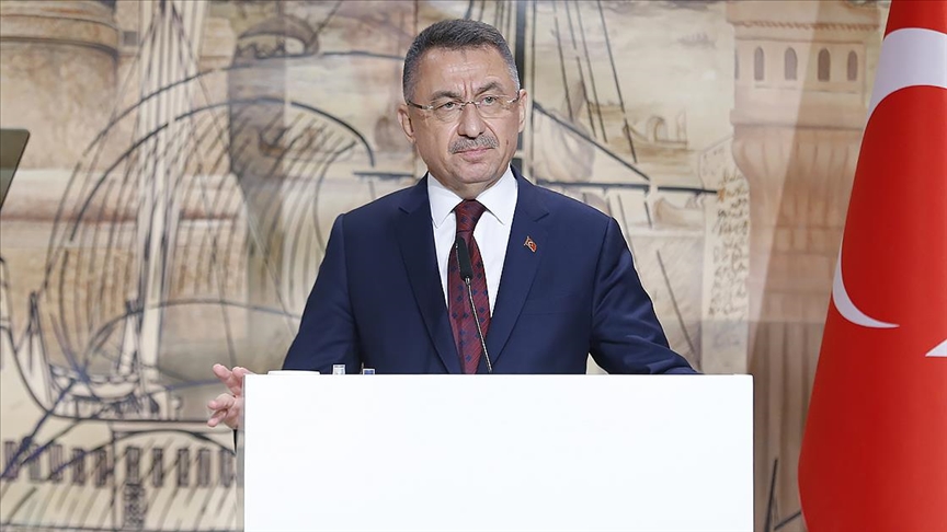 Zv/Presidenti Oktay uroi festën e 30 Gushtit Ditës së Fitores