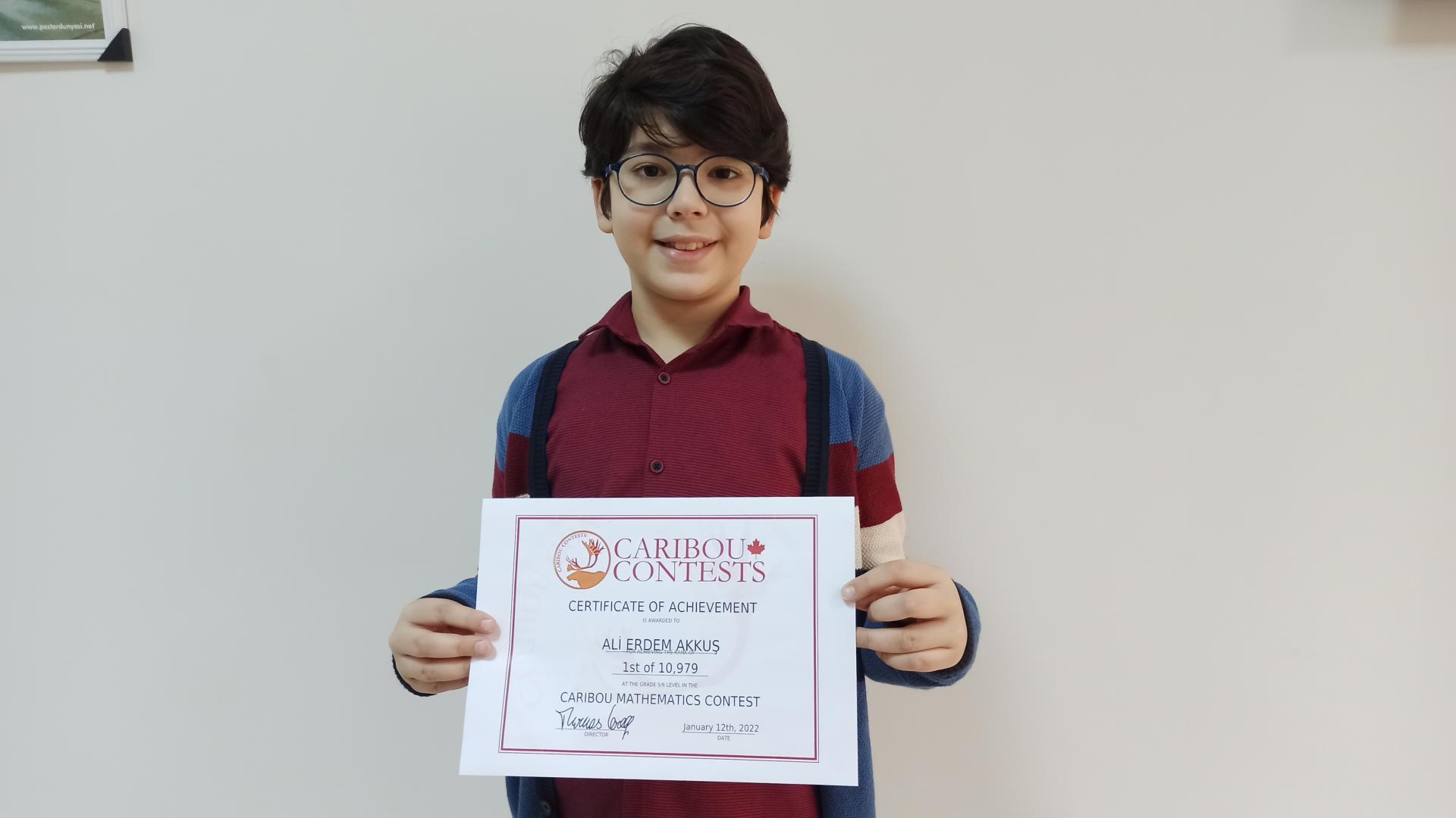 Аккуш Халықаралық математика конкурсында бірінші орын алды