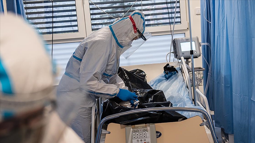 La variante ómicron causa menos ingresos en el hospital con respecto a la de Delta