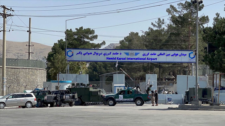 پاکستان استخبارات باشلیغی جنرال فیض حمید کابل گه سفر قیلدی