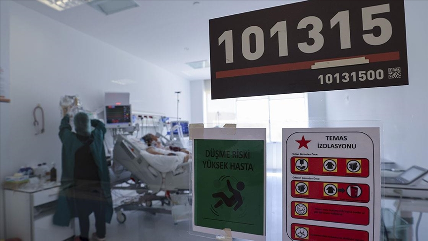 Во последните 24 часа во Турција беа регистрирани 212 смртни случаи