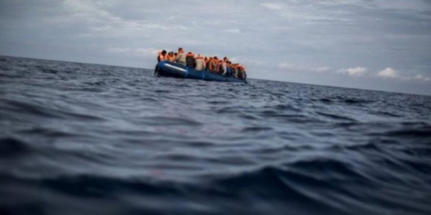 13名非正规移民在伊兹密尔获救