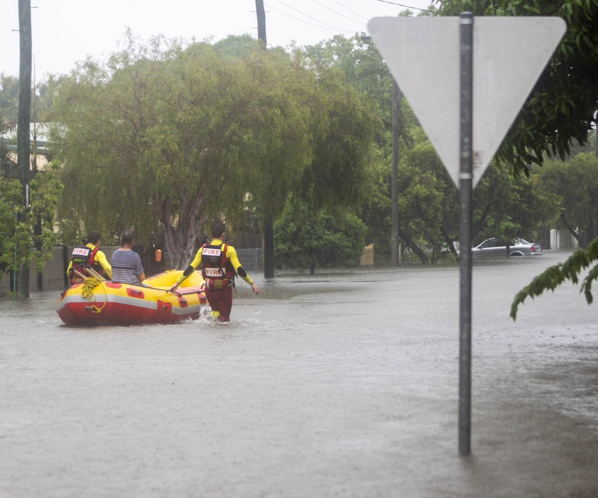澳大利亚悉尼 30多万人因洪水被疏散