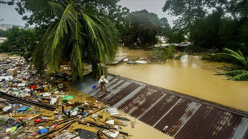 Turqia ngushëllon Filipinet për viktimat e tajfunit