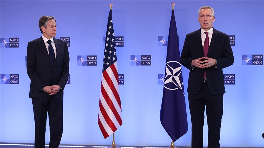 A madridi NATO-csúcs előtt tárgyalt Blinken és Stoltenberg