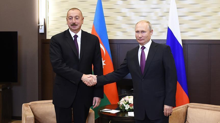 روسی صدر ولا دیمر پوتن کی آذری صدر علی یف سے ماسکو میں ملاقات