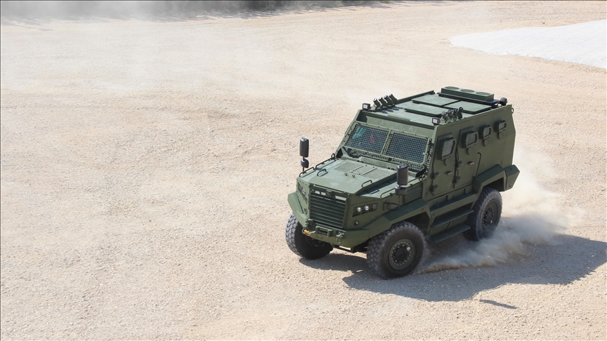 Ejército de Kenia comprará desde Turquía 118 vehículos blindados para el personal militar