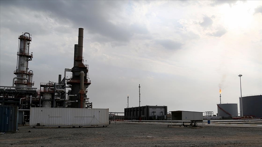 عراق با شرکت چینی برای ایجاد پالایشگاه نفت قرارداد امضا کرد